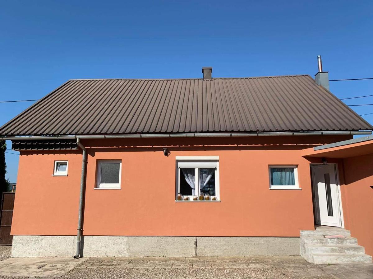 Kuca Za Odmor Blizanke Apartment Ogulin Exterior photo